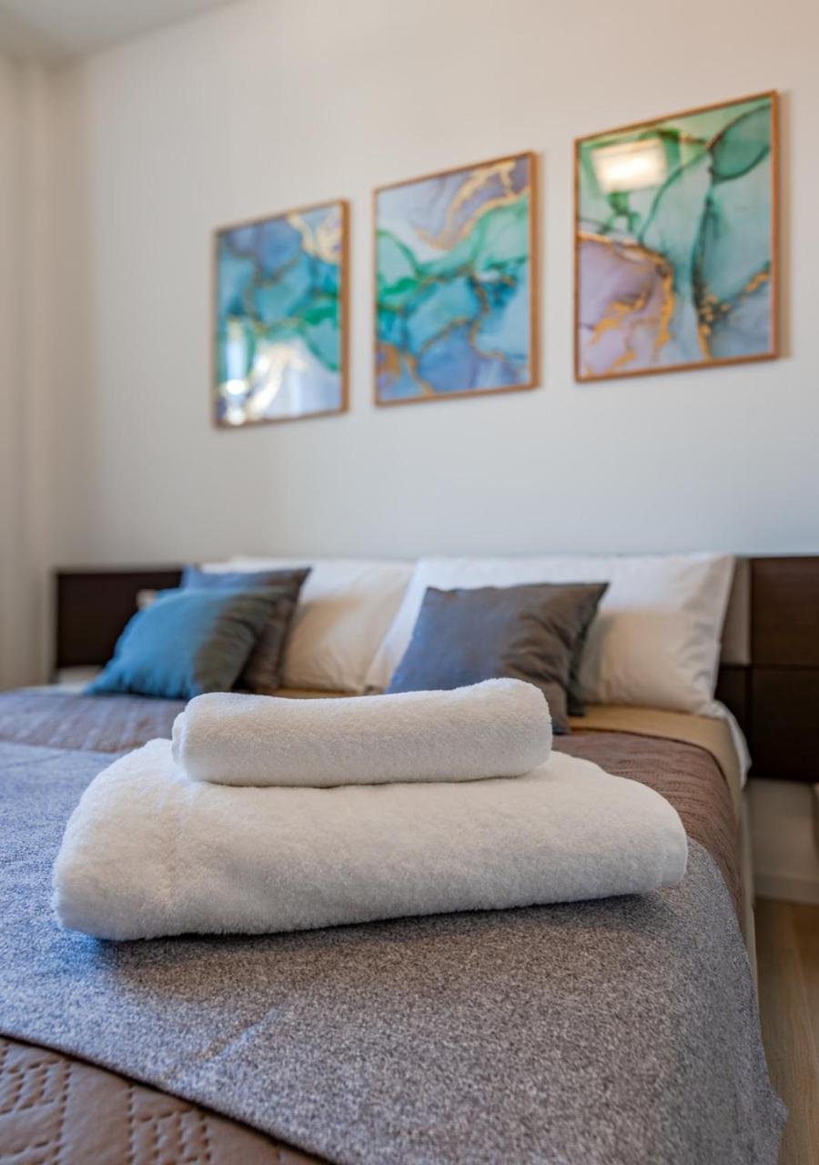 Tower View Luxury Apartment On The River 피사 외부 사진